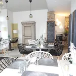 Logis Restaurant Le Jardin Delice Saint-Victor-des-Oules