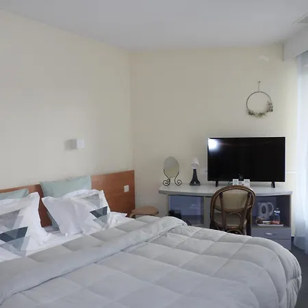 Hotel Logis Restaurant Le Jardin Delice