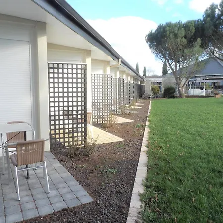 Hotel Logis Restaurant Le Jardin Delice Saint-Victor-des-Oules